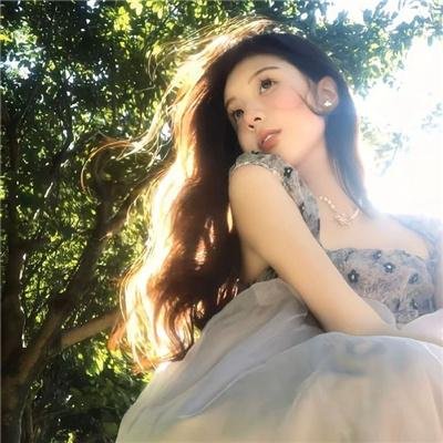 榴花正红海报